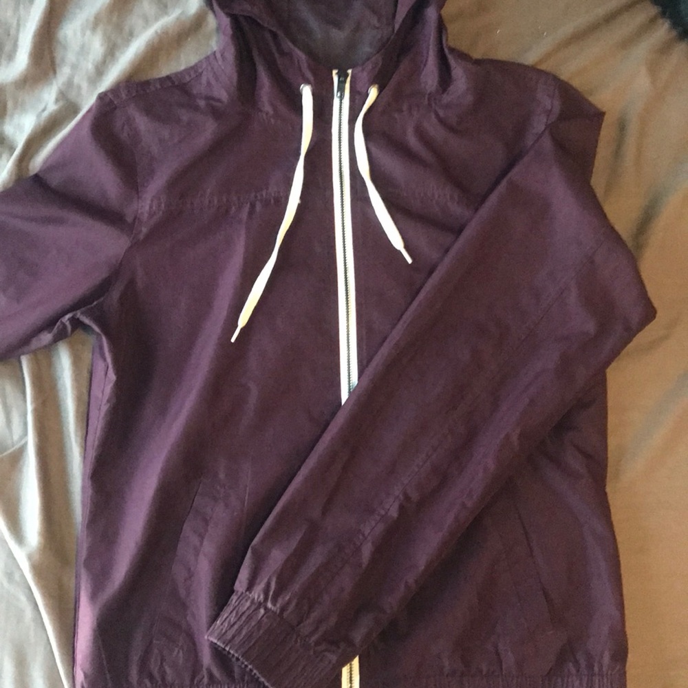 Zine maroon windbreaker